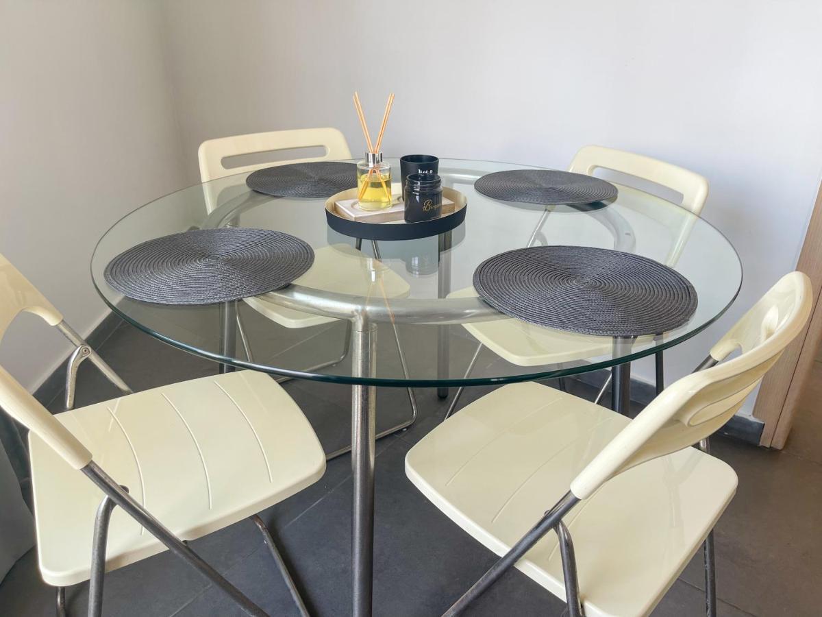 High Speed Holiday Apartment Larnaca Exteriör bild